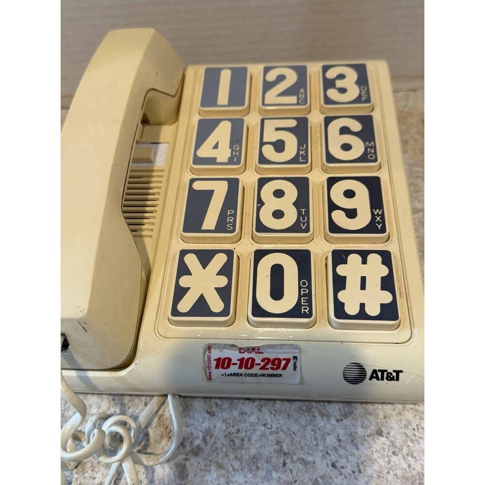 VINTAGE JUMBO BUTTON AT&T WALL PHONE- untested